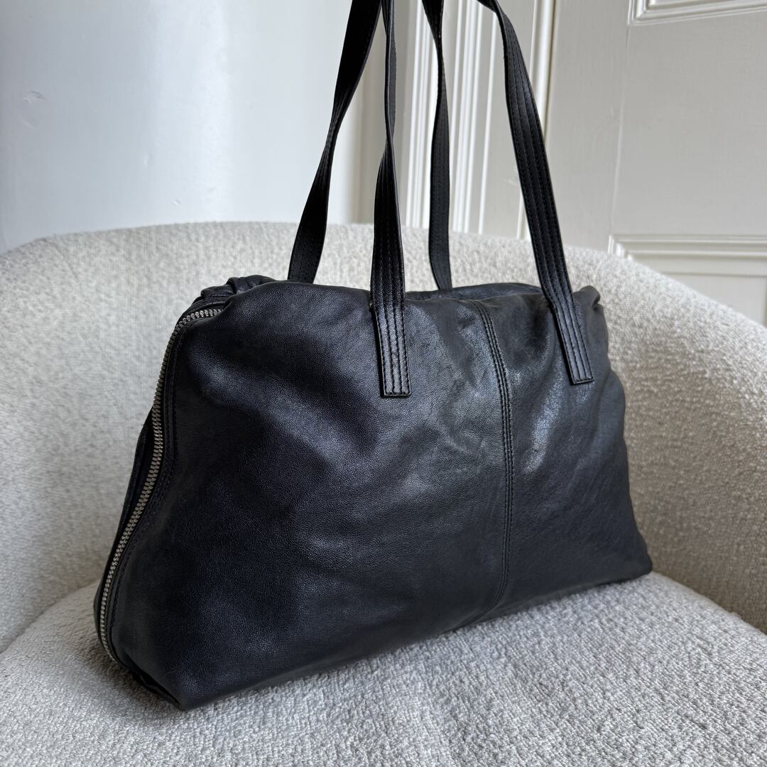 Fendi Unzipped Black Leather Shoulder Bag