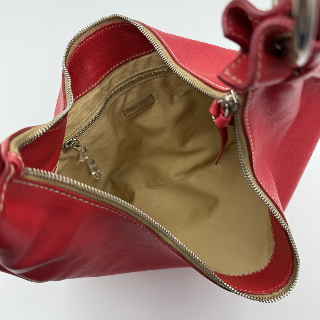 Archive Miu Miu Hobo Leather Red Shoulder Bag – Jenny Hayley Archive Miu Miu Hobo Leather Red Shoulder Bag – Jenny Hayley