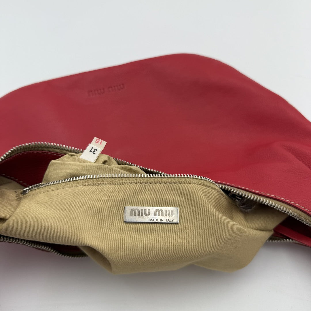 Archive Miu Miu Hobo Leather Red Shoulder Bag