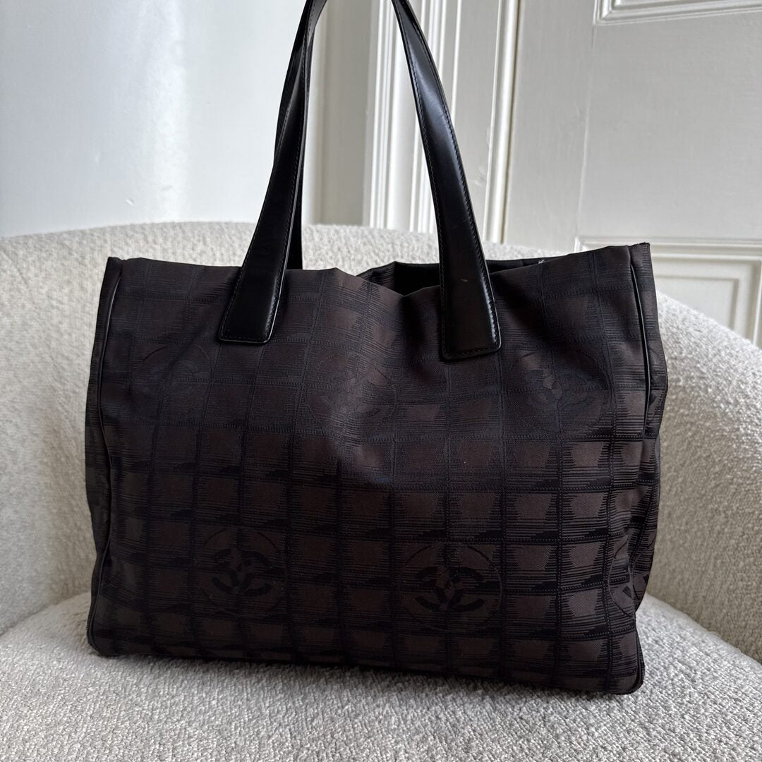 2005 Chanel CC Travel Line Dark Brown Tote Bag