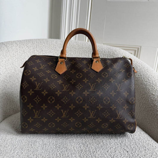 Louis Vuitton Monogram Speedy 30 Handbag