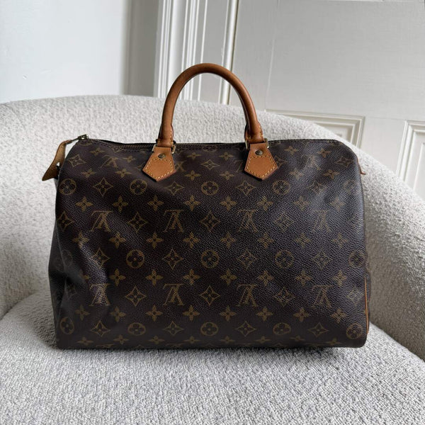 Louis Vuitton Monogram Speedy 30 Handbag