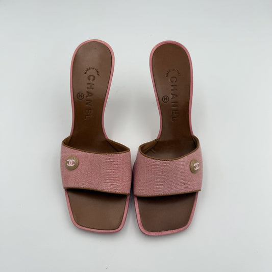 Chanel Travel Line Pink Kitten Heels