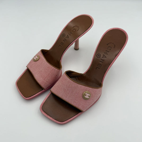 Chanel Travel Line Pink Kitten Heels