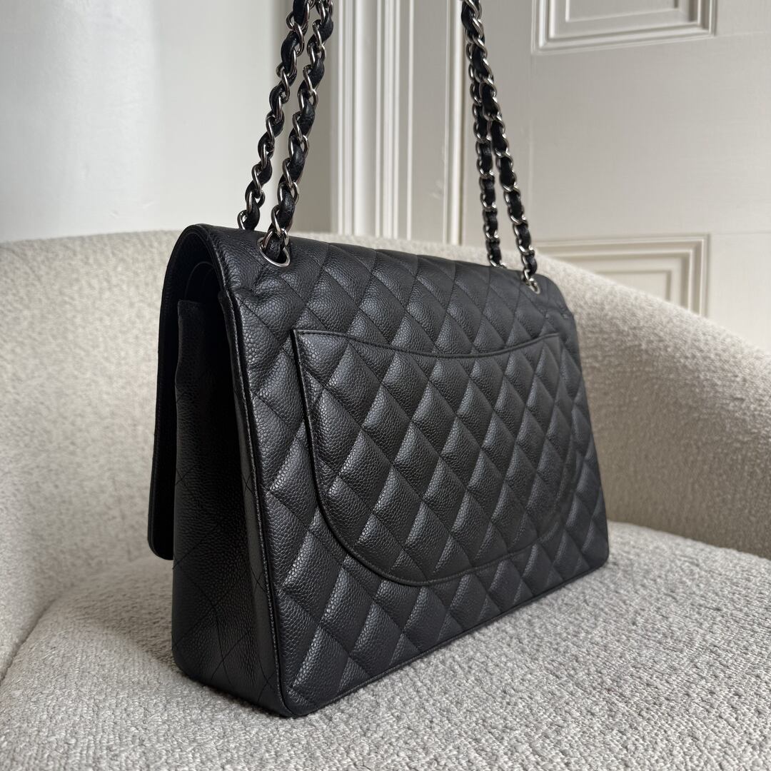 2014 Chanel Classic Jumbo Caviar Flap Black Shoulder Bag