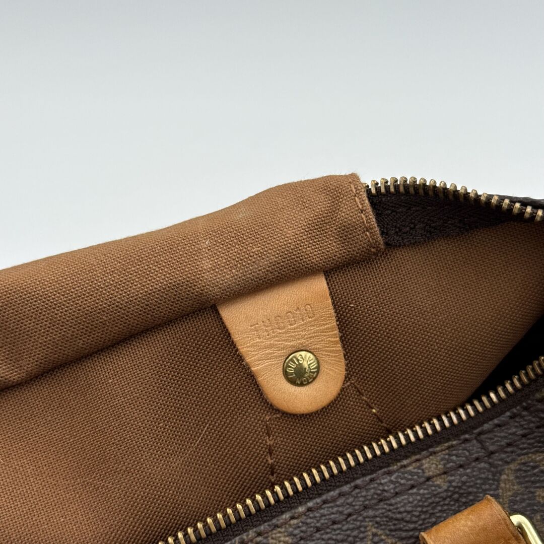 2000 Louis Vuitton Monogram Speedy 30 Handbag