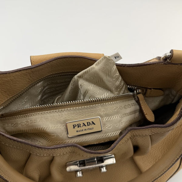 2007 Prada Vitello Daino Hobo Leather Tan Shoulder Bag