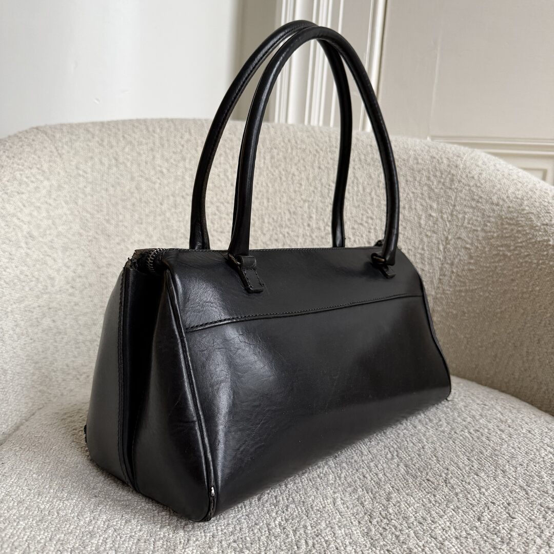 Archive Miu Miu Black Leather Boston Shoulder Bag