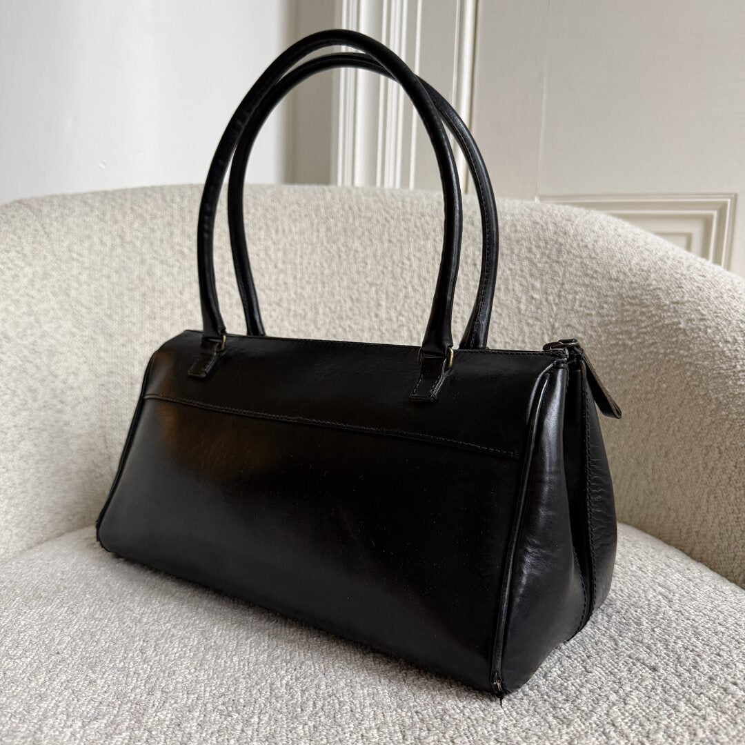 Archive Miu Miu Black Leather Boston Shoulder Bag
