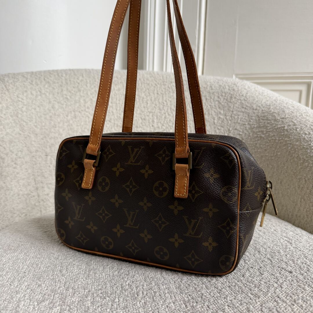 Louis Vuitton Monogram Cite MM Shoulder Bag – JennyHayley