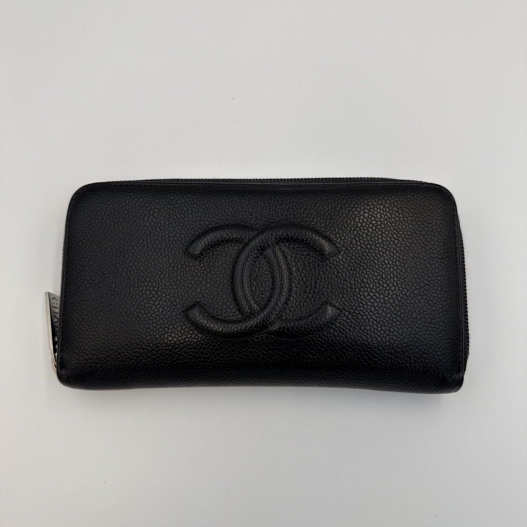 2010 Chanel CC Caviar Black Leather Wallet