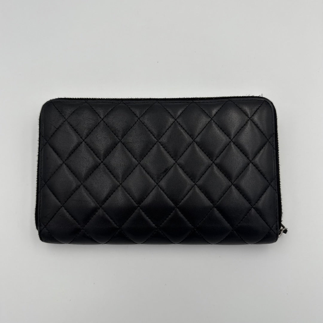 2011 Chanel CC Matelasse Lambskin Black Leather Long Zip Wallet