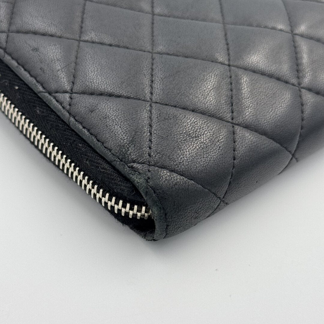 2011 Chanel CC Matelasse Lambskin Black Leather Long Zip Wallet