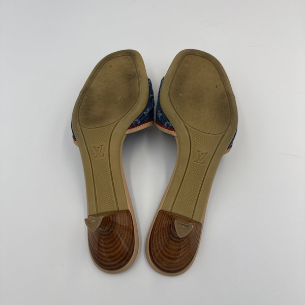 2005 Louis Vuitton Blue Denim Kitten Heels