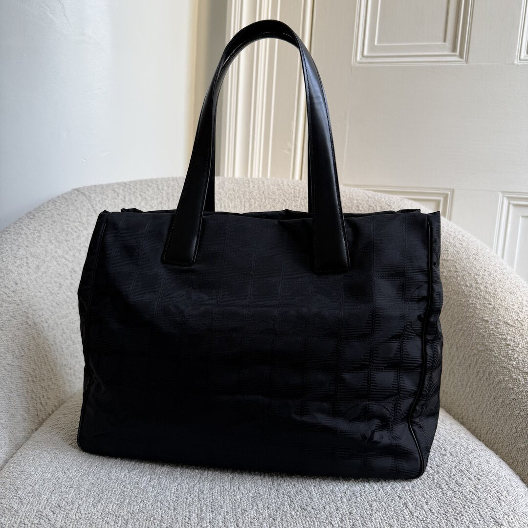 2005 Chanel CC Travel Line Black Tote Bag