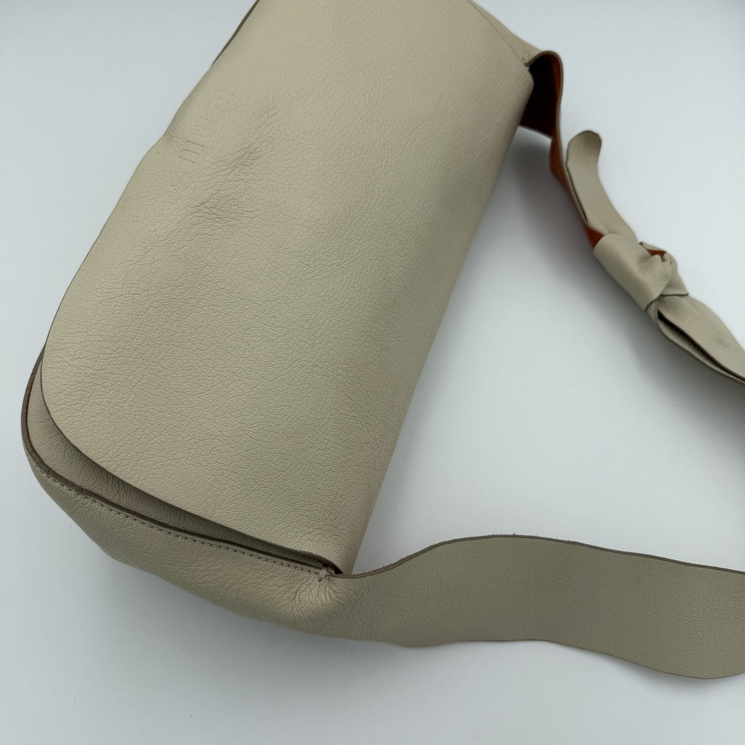Archive Miu Miu White Leather Shoulder Bag