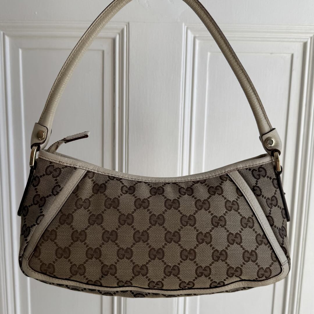 Gucci Mini Abbey D Ring White Shoulder Bag