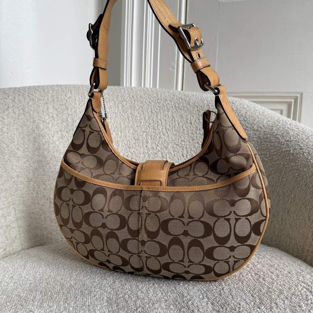 Coach Signature Hobo Buckle Tan Shoulder Bag