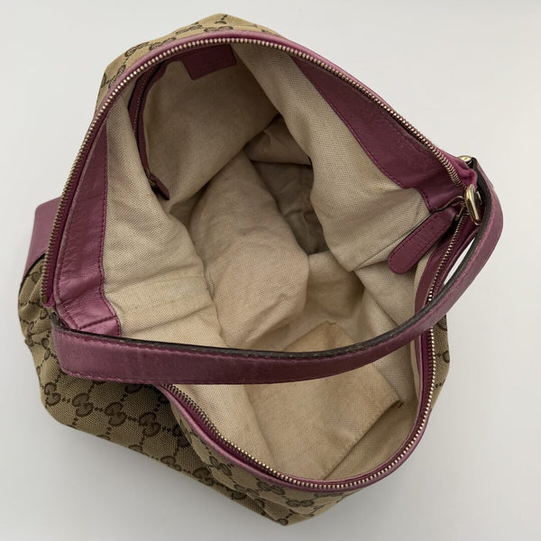 Gucci GG Canvas Heart-Brit Hobo Pink Shoulder Bag