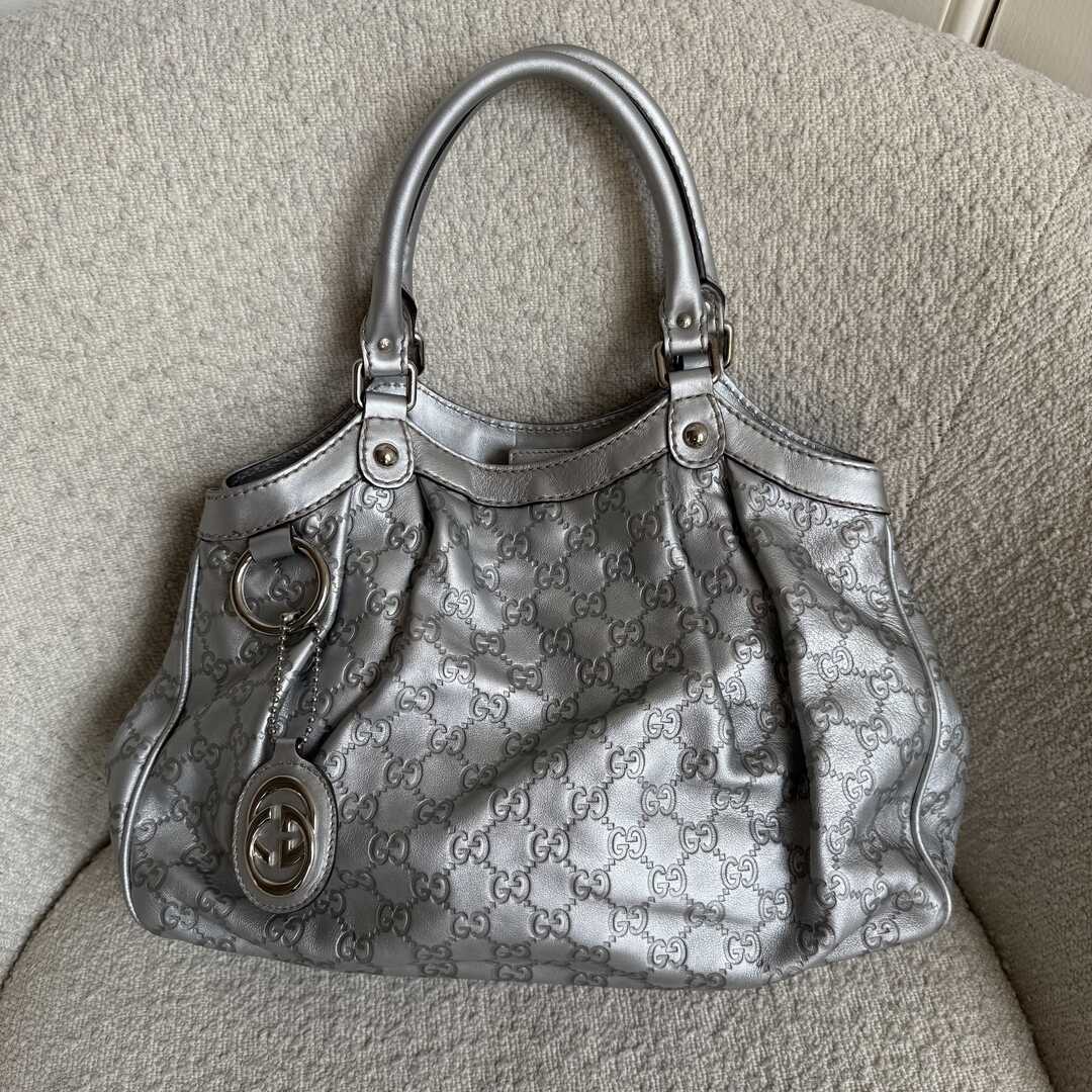 Gucci Sukey Metallic Silver Leather Shoulder Bag