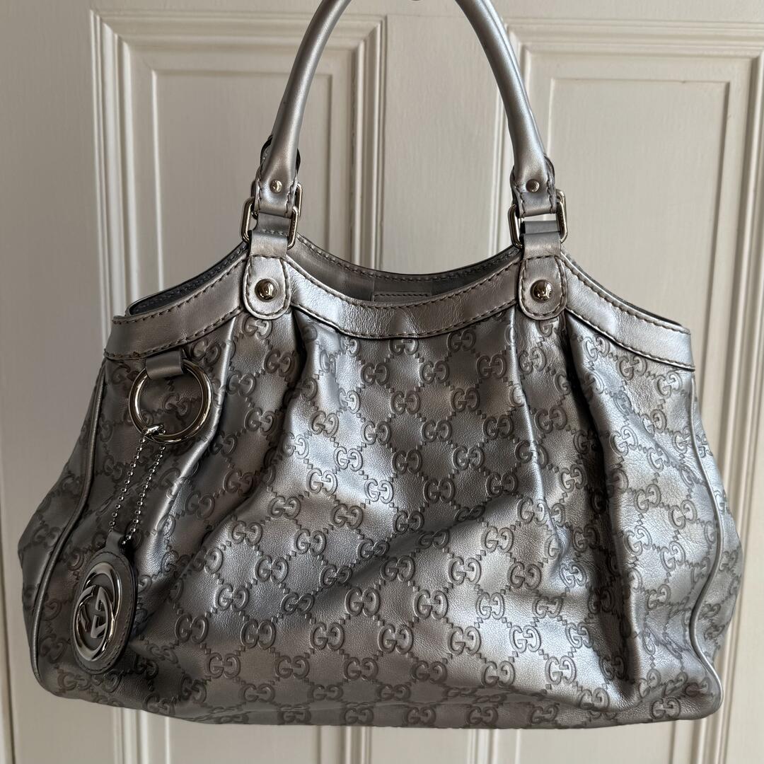 Gucci Sukey Metallic Silver Leather Shoulder Bag