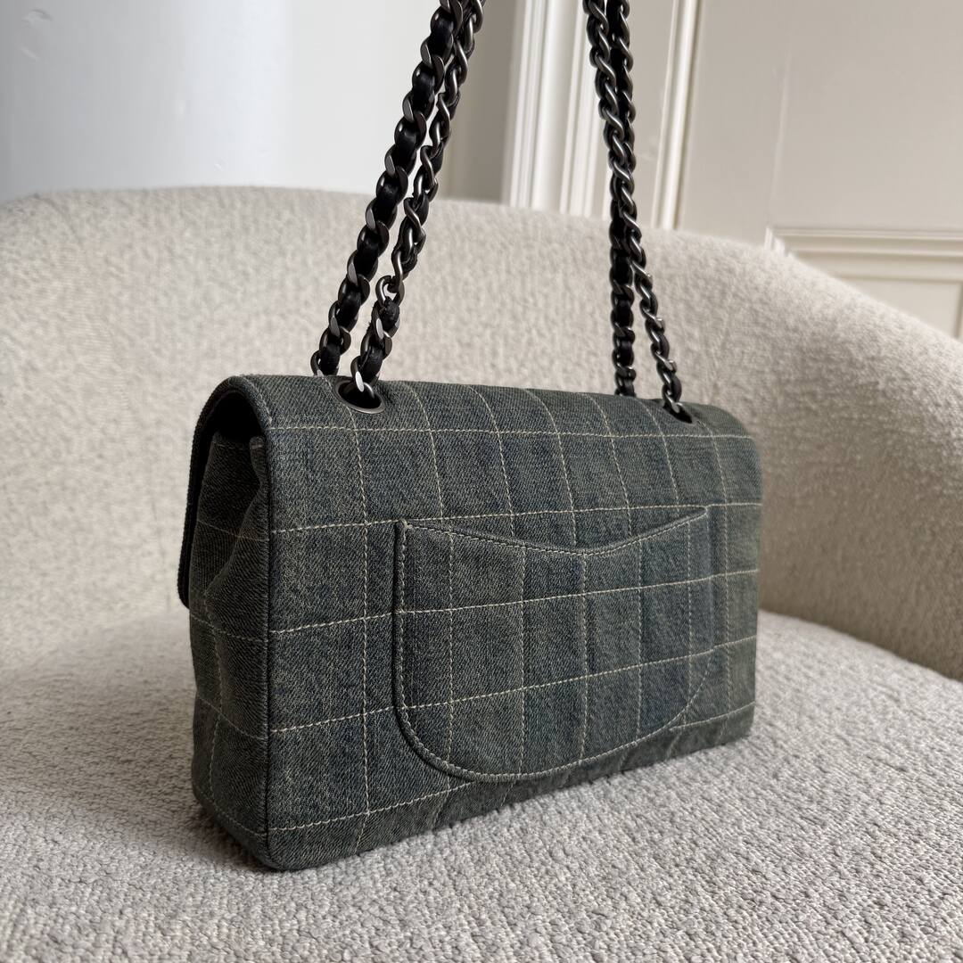 2000 Chanel Blue Denim Chocolate Bar Flap Shoulder Bag
