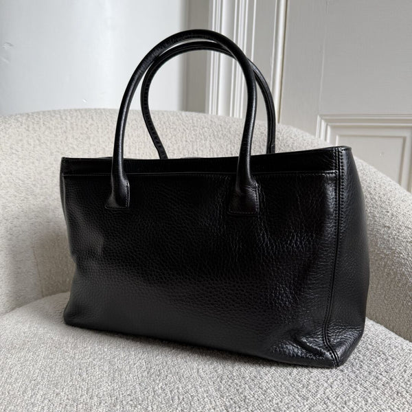 2014 Chanel Executive Cerf Caviar Black Leather Tote Bag