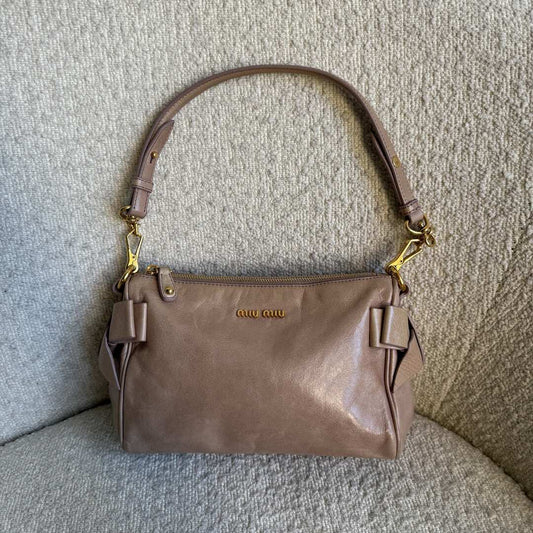 Miu Miu Vitello Bow Leather Dusty Pink Shoulder Bag