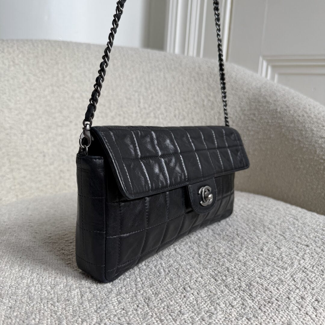 2000 Chanel East West Chocolate Bar Black Leather Flap Shoulder Bag