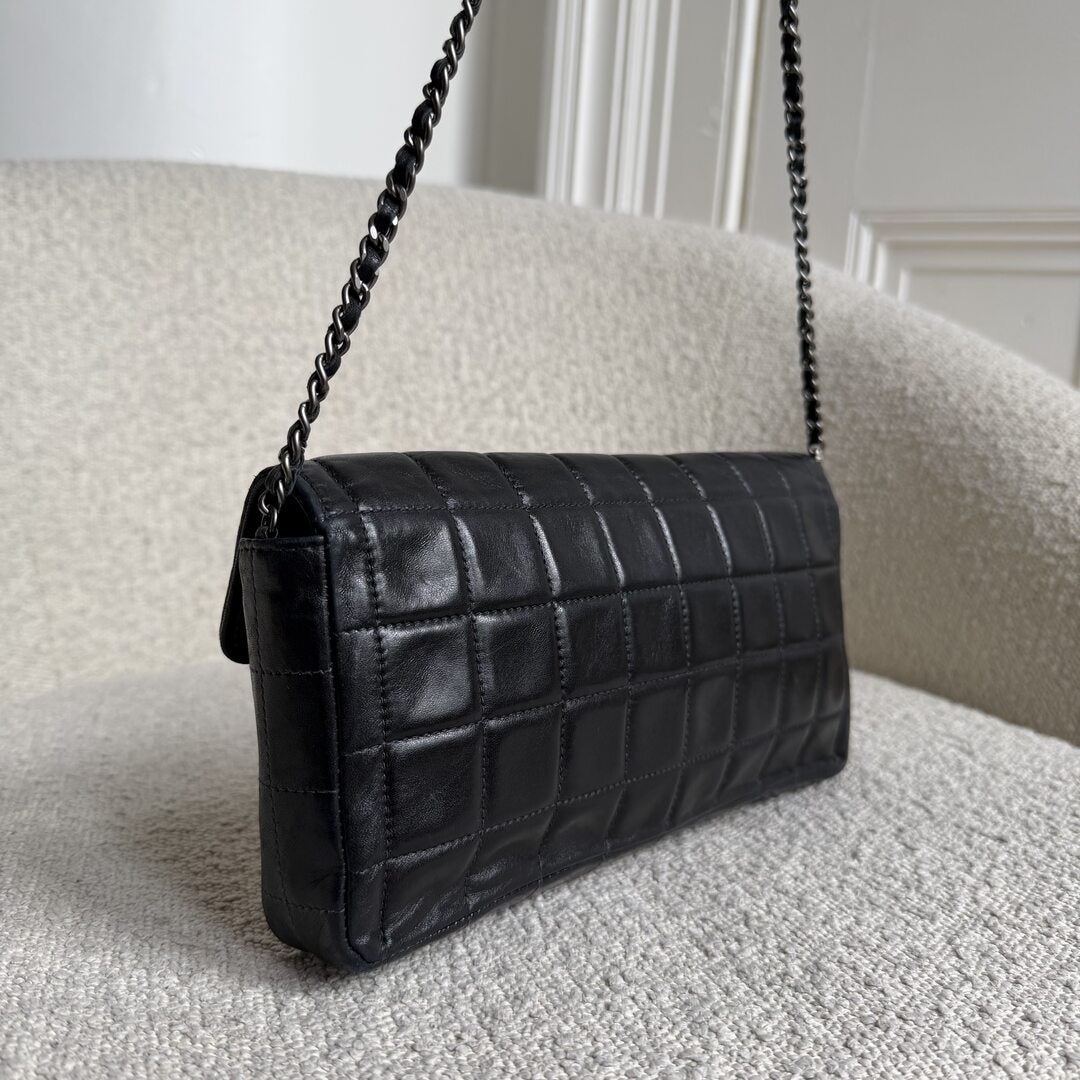 2000 Chanel East West Chocolate Bar Black Leather Flap Shoulder Bag