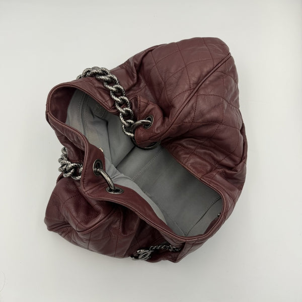 2012 Chanel Burgundy Quilted Pleats Hobo Leather Shoulder Bag