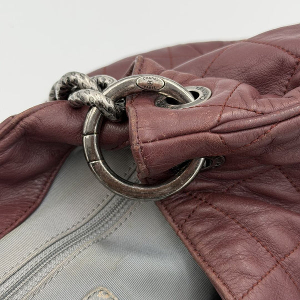 2012 Chanel Burgundy Quilted Pleats Hobo Leather Shoulder Bag