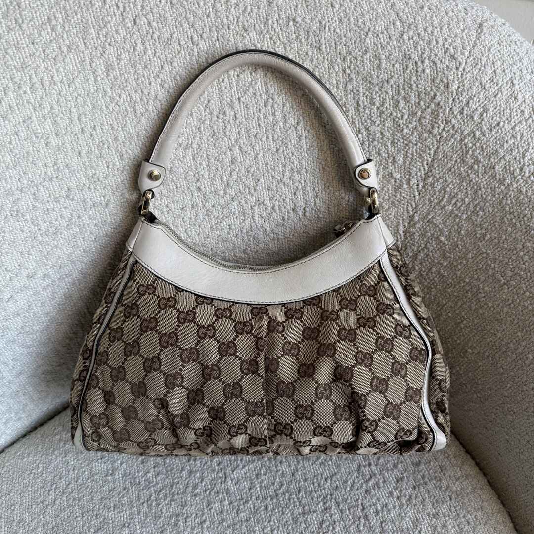 Gucci GG Canvas Abbey White Shoulder Bag