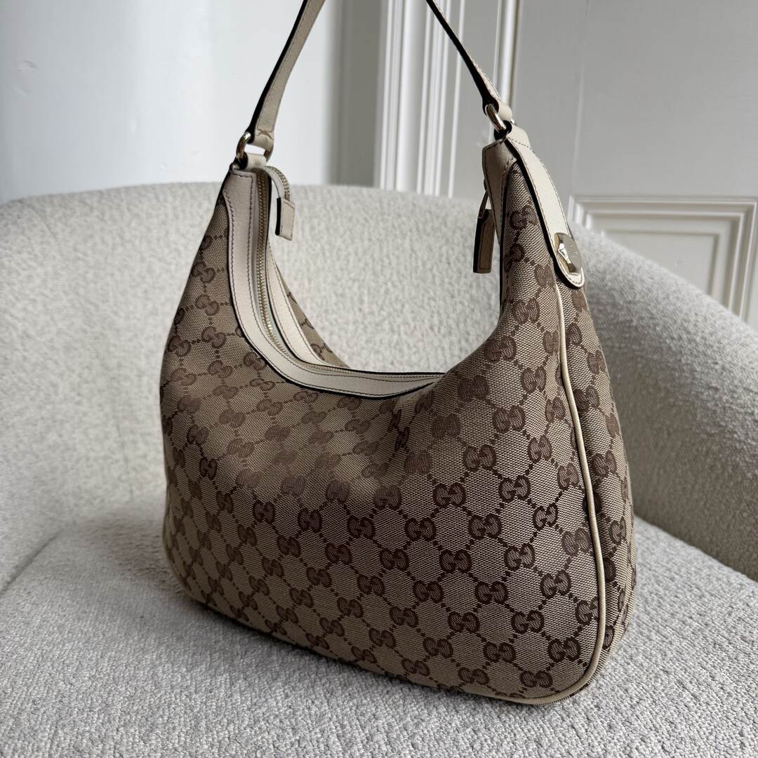 Gucci GG Canvas White Shoulder Bag