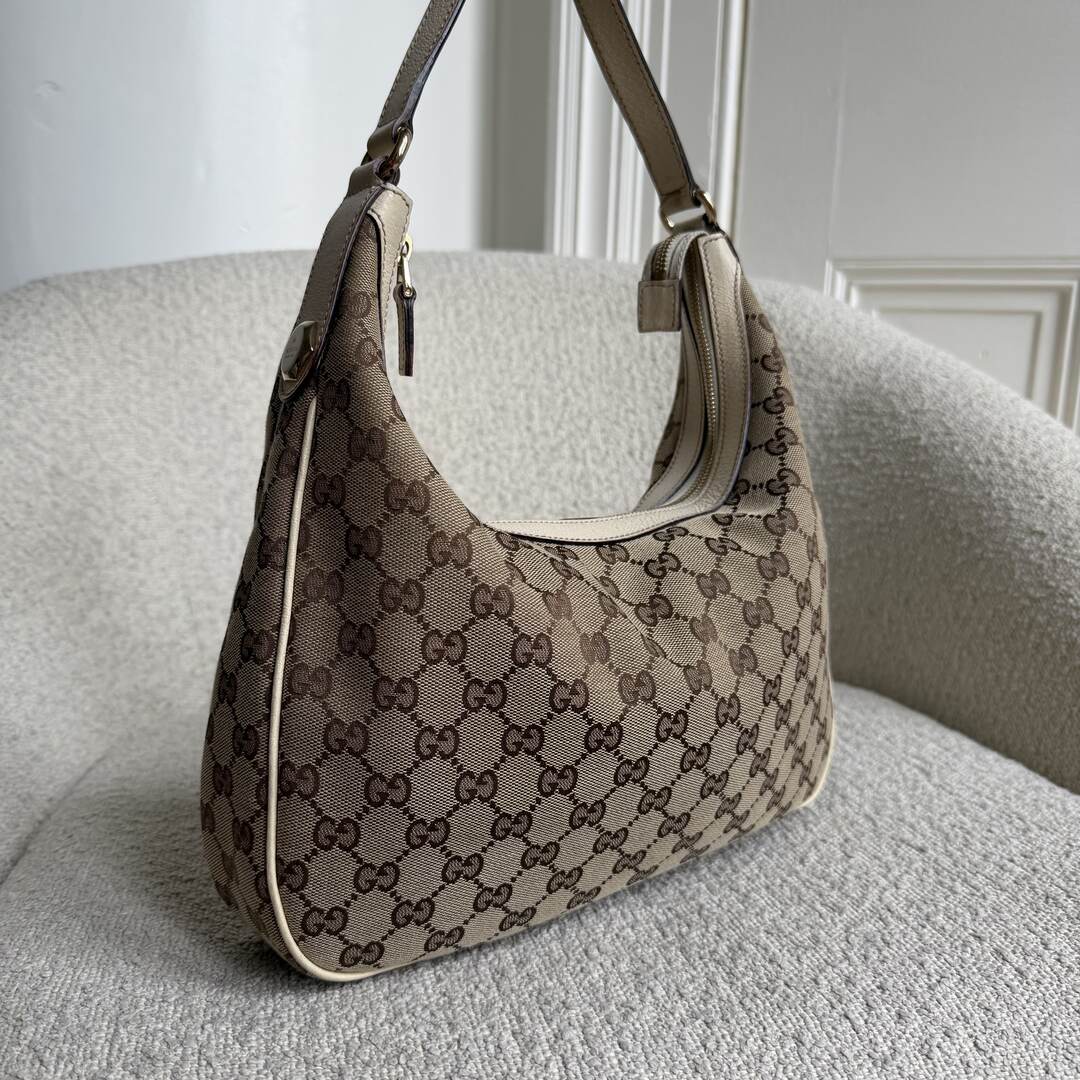 Gucci GG Canvas White Shoulder Bag