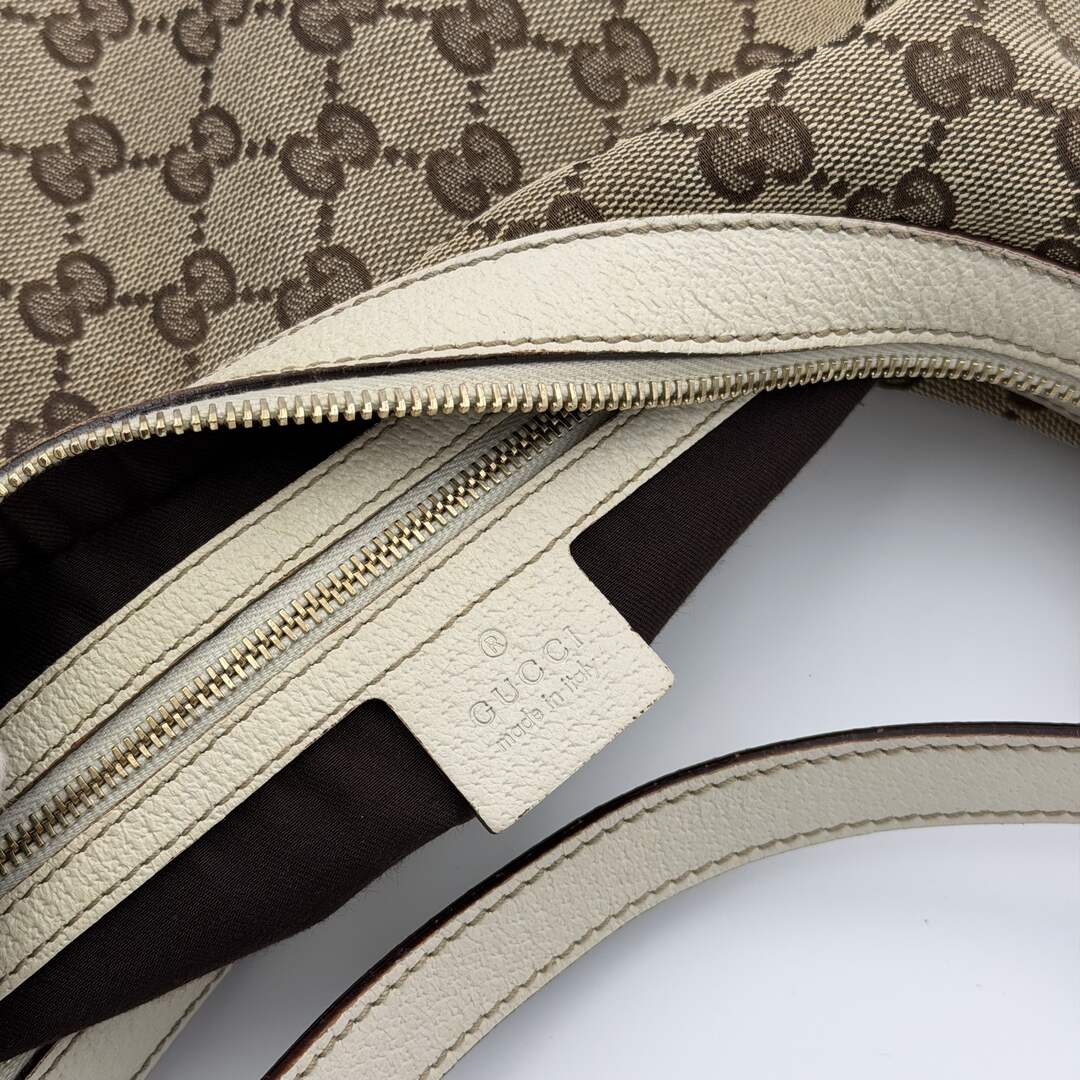 Gucci GG Canvas White Shoulder Bag
