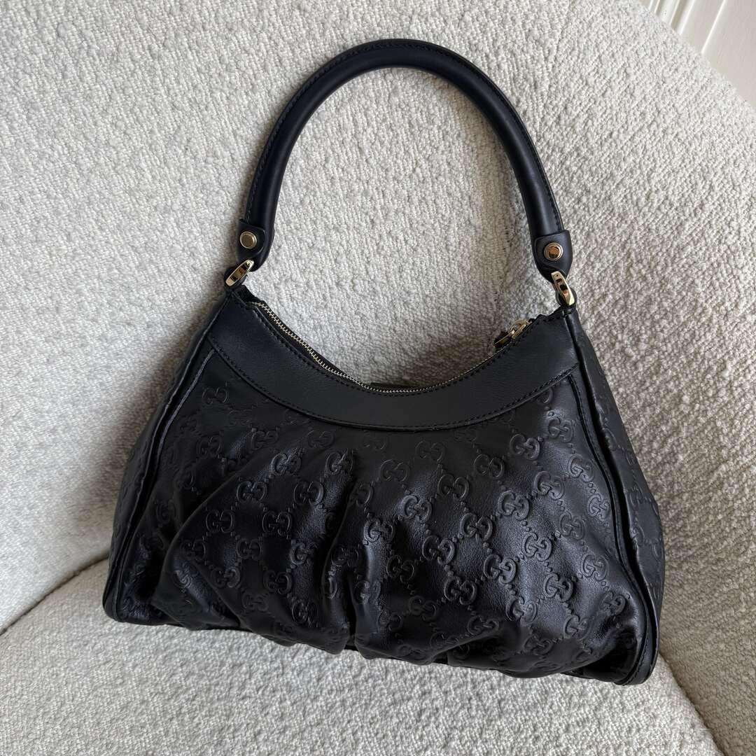 Gucci Guccissima Abbey Leather Black Shoulder Bag