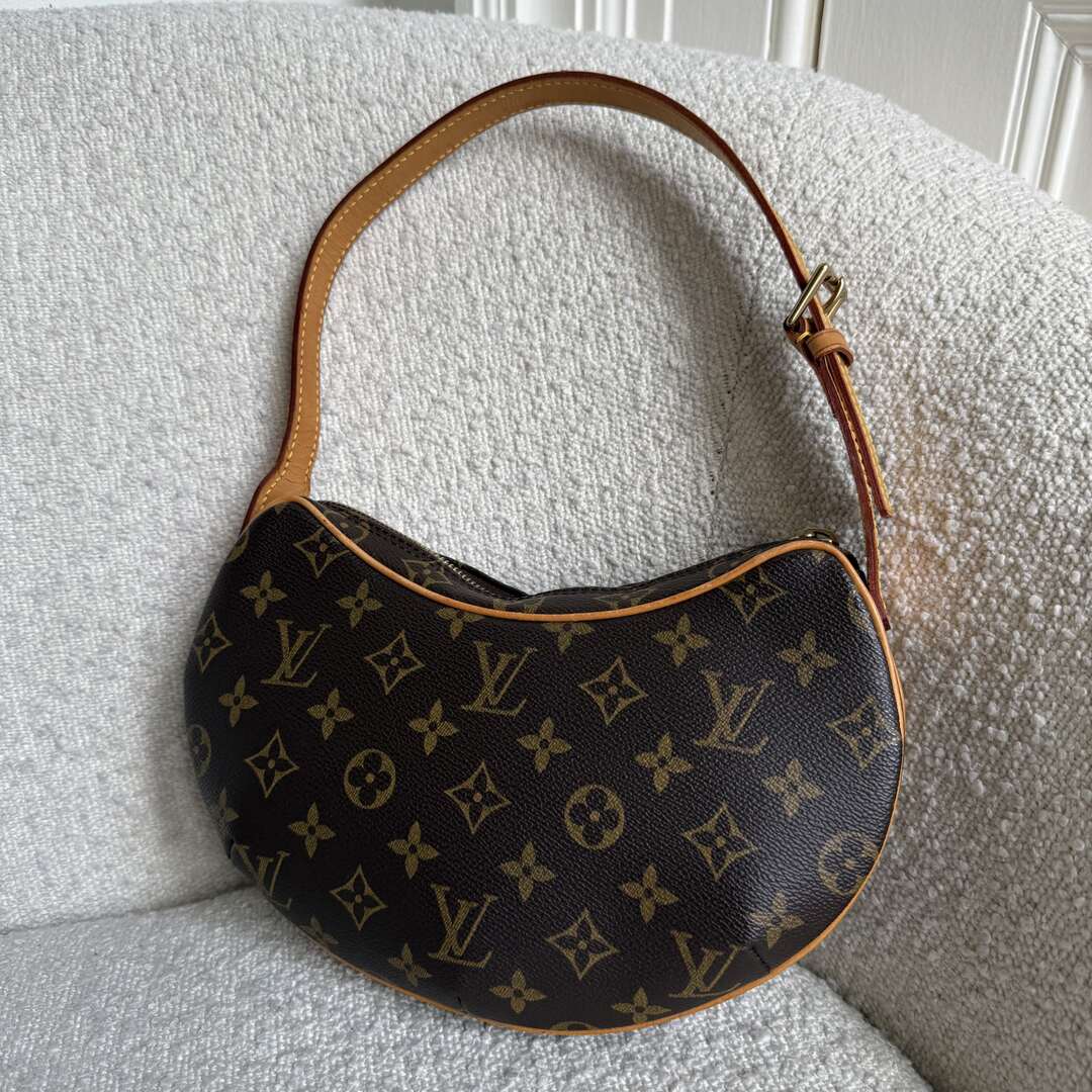 2002 Louis Vuitton Croissant PM Shoulder Bag