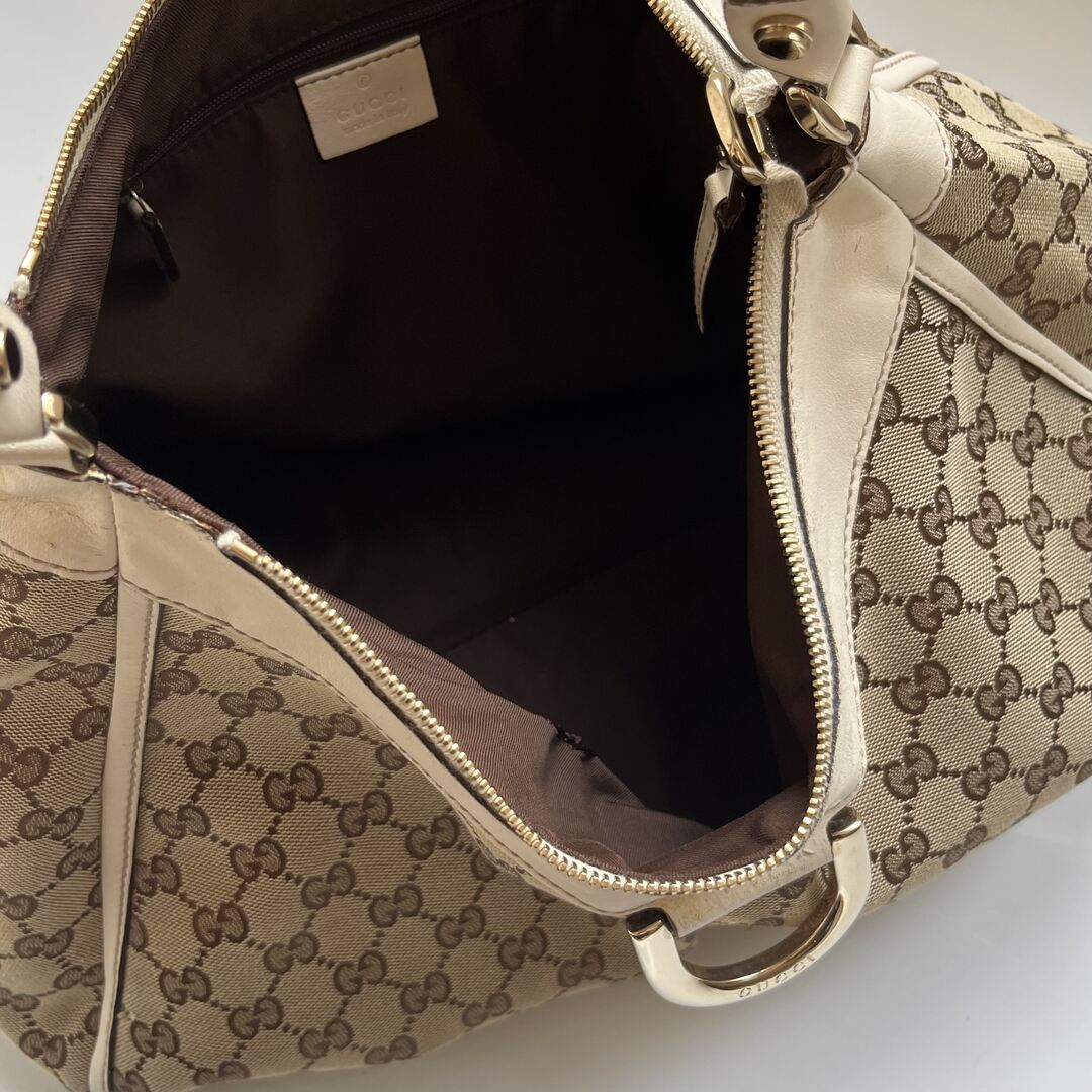 Gucci GG Canvas Abbey White Shoulder Bag