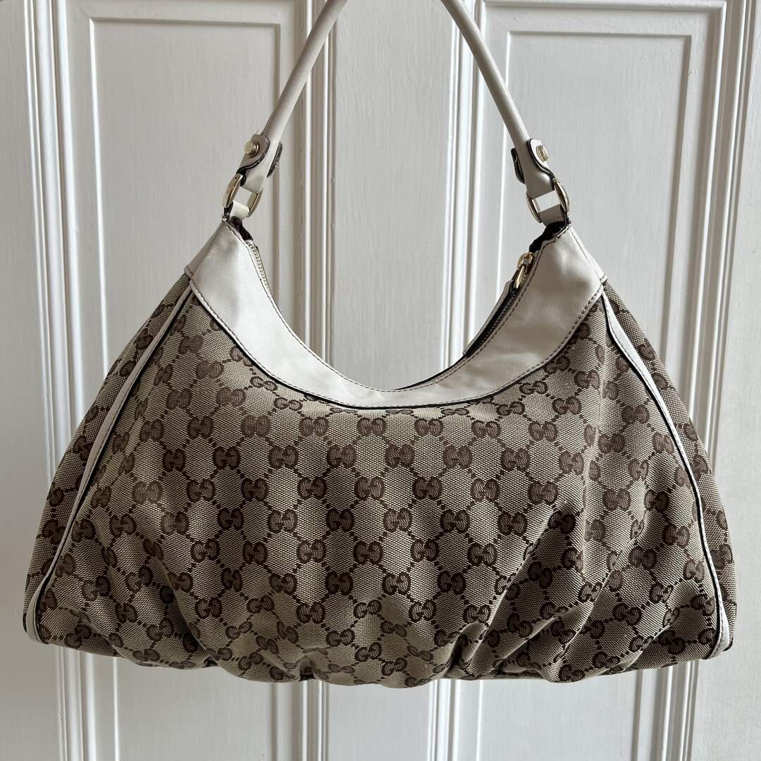 Gucci GG Canvas Abbey White Shoulder Bag