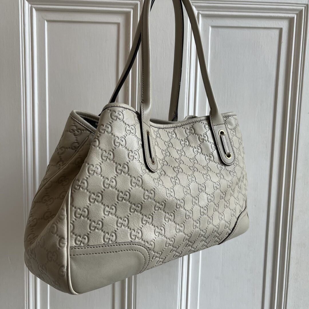 Gucci Guccissima Princy Cream Leather Tote Bag