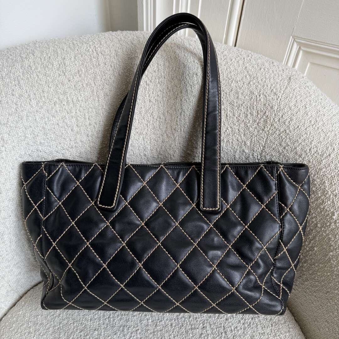 2004 Chanel CC Surpique Wild Stitch Black Leather Tote Bag