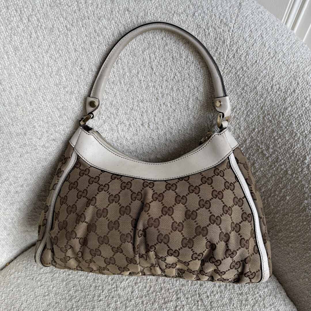 Gucci GG Canvas Abbey White Shoulder Bag