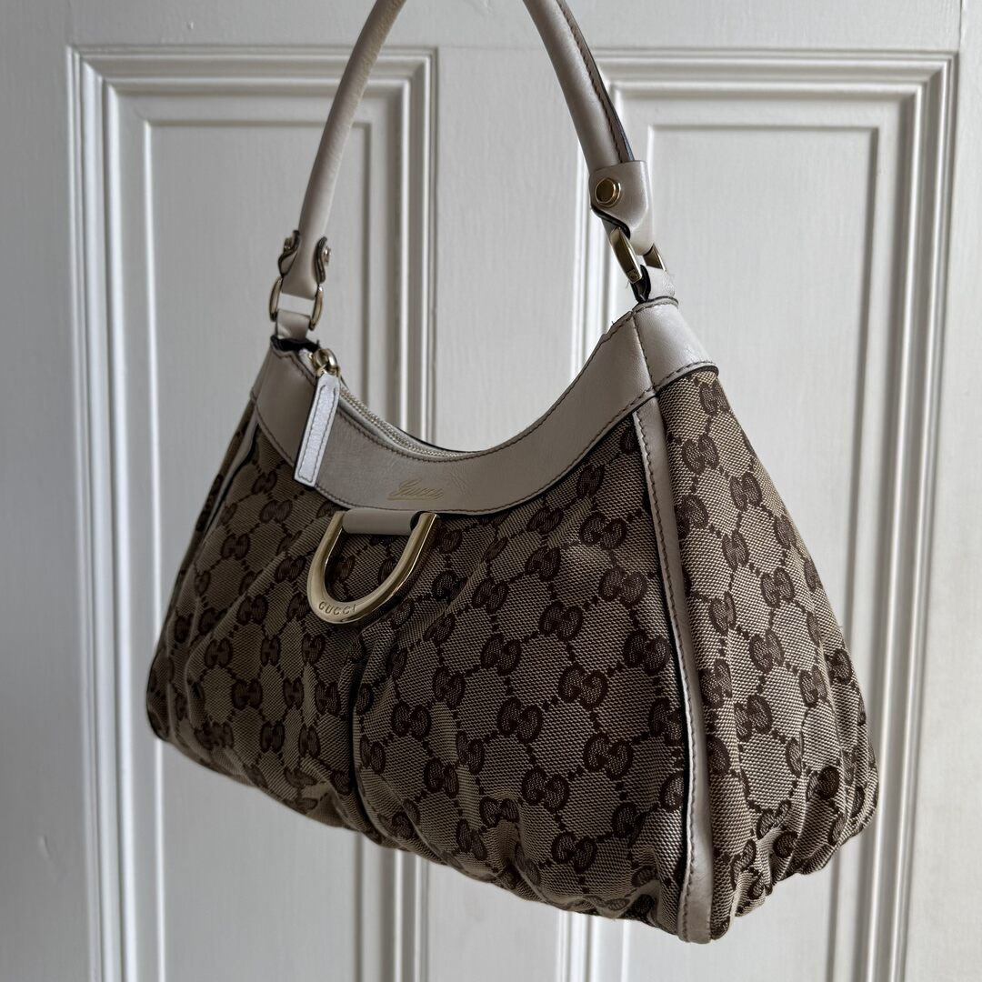 Gucci GG Canvas Abbey White Shoulder Bag