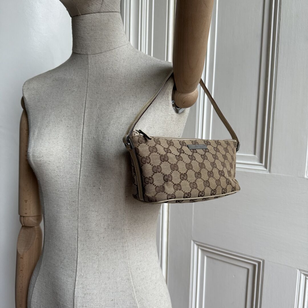Gucci GG Monogram Cream Boat Pochette Handbag