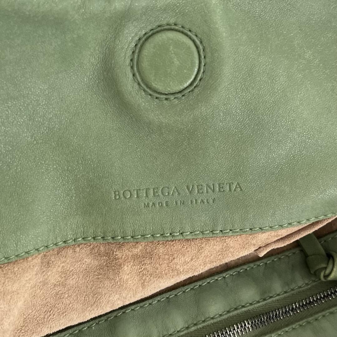 Bottega Veneta Intrecciato Green Shoulder Bag