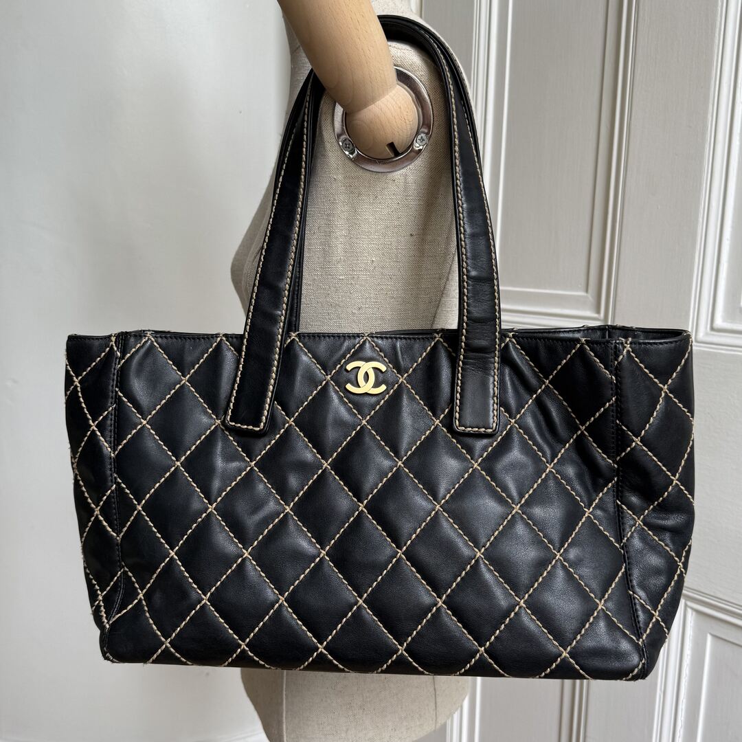 2004 Chanel CC Surpique Wild Stitch Black Leather Tote Bag
