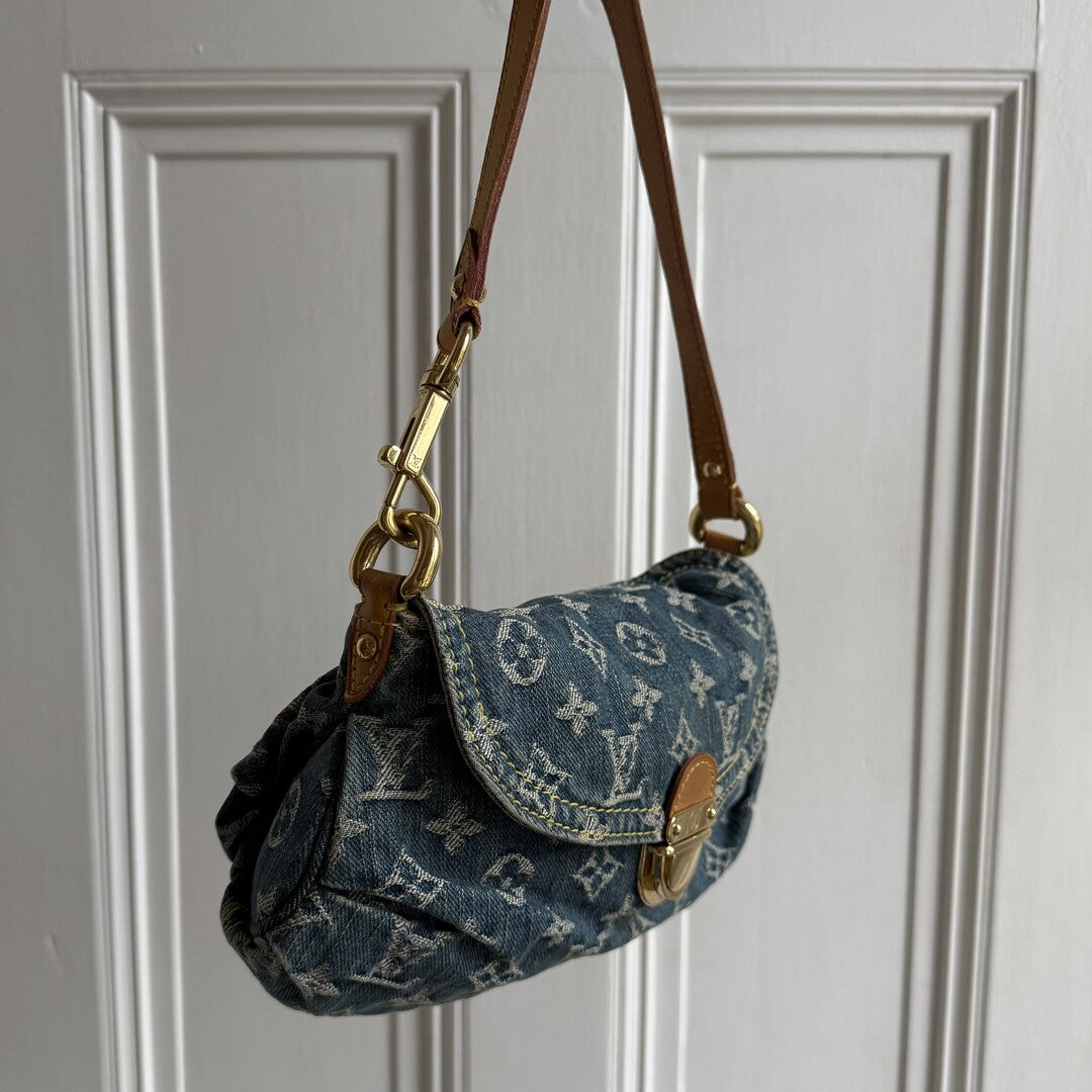 2005 Louis Vuitton Blue Denim Pleaty Shoulder Bag