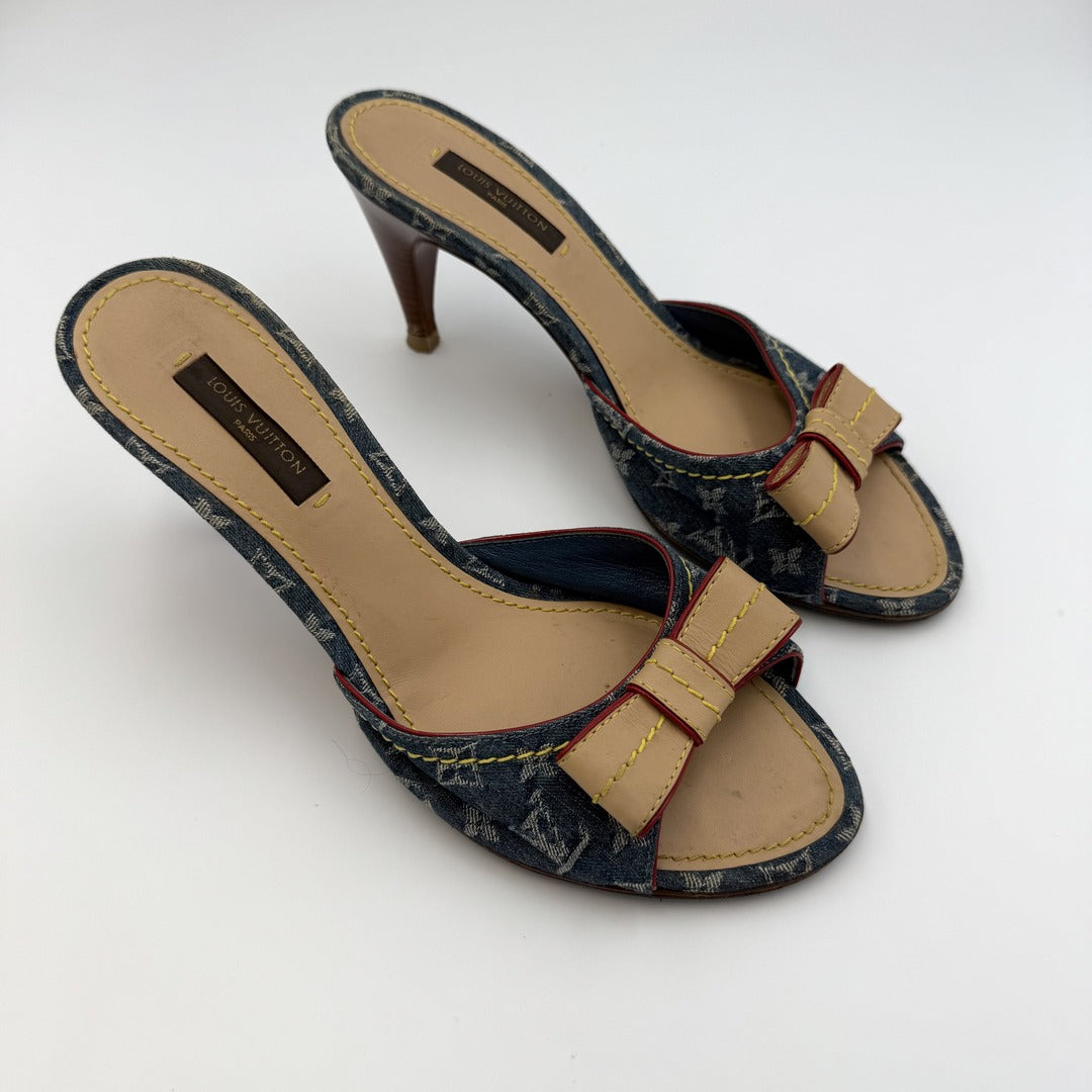 2005 Louis Vuitton Blue Denim Bow Kitten Heels