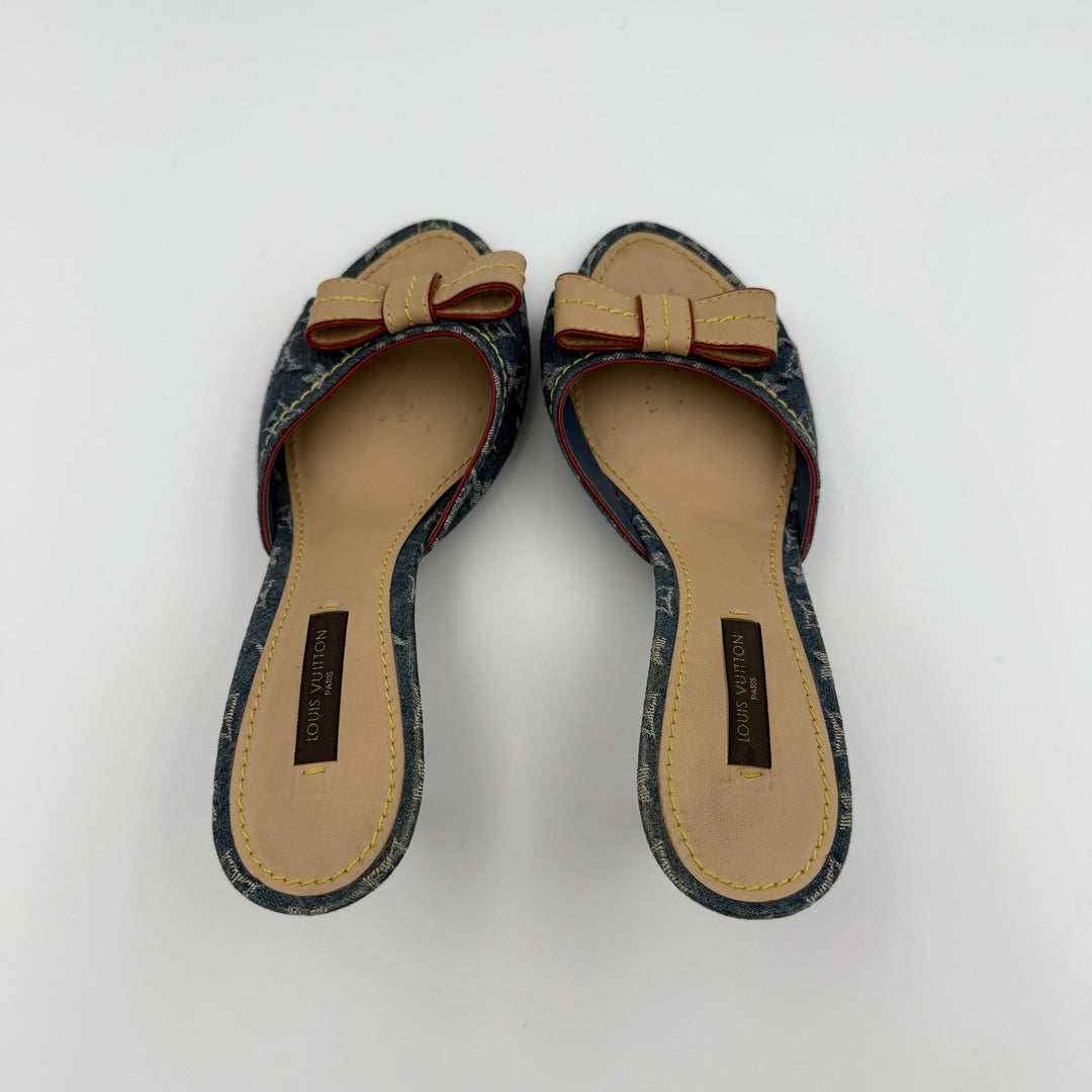 2005 Louis Vuitton Blue Denim Bow Kitten Heels
